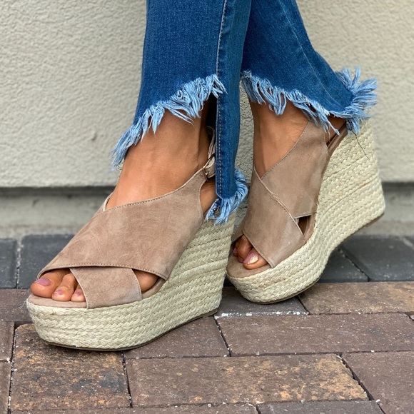Suede Crisscross Espadrille Platform Wedge Sandal - Picture 5 of 7